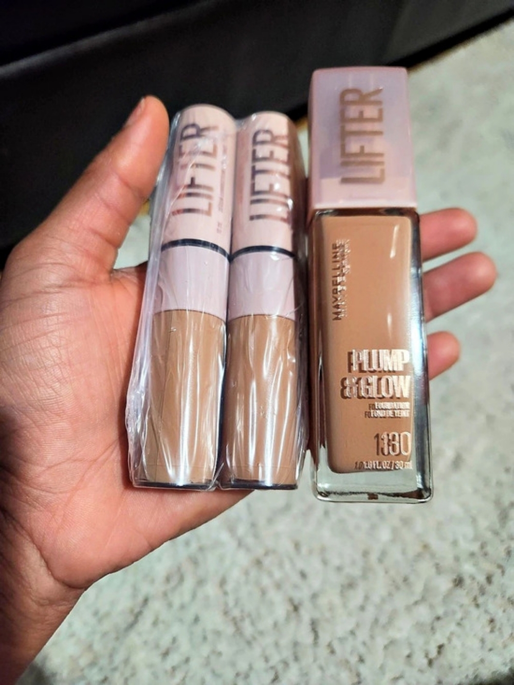 Maybelline 3-Piece Makeup Bundle